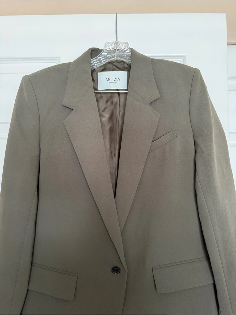 Aritzia Wilfred Generation Dark Olive Blazer 2 - Crepette - Picture 2 of 6